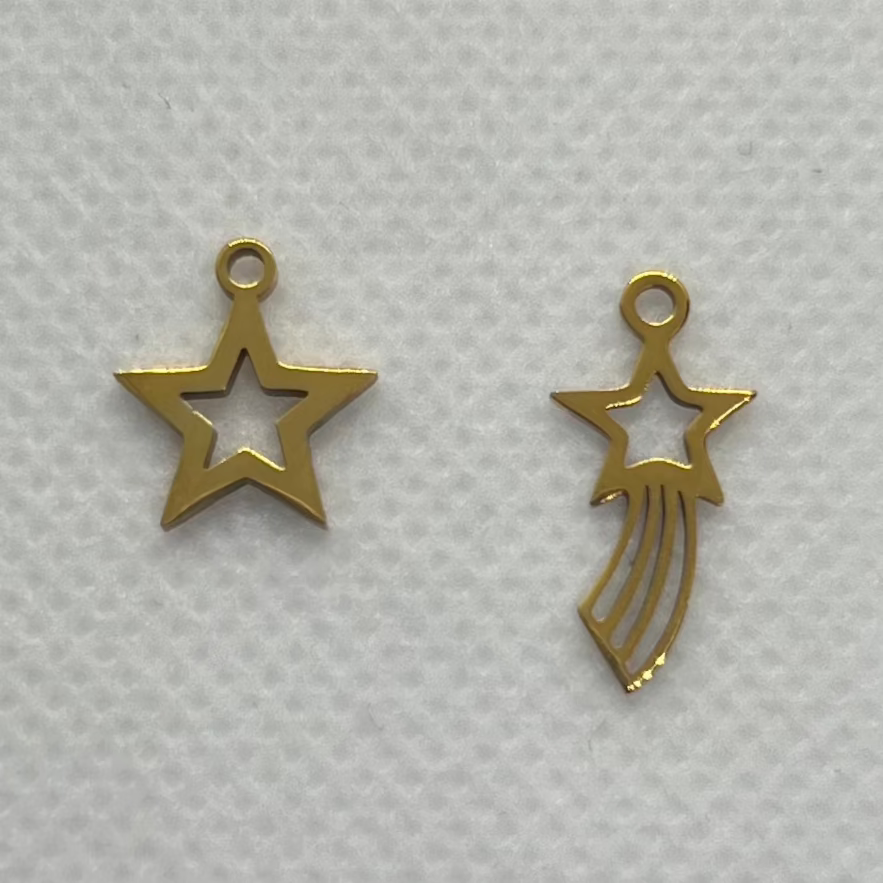 STAR CHARM