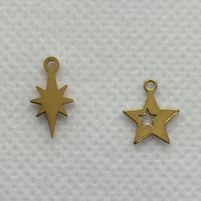 STAR CHARM