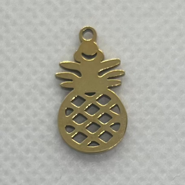 PINEAPPLE CHARM