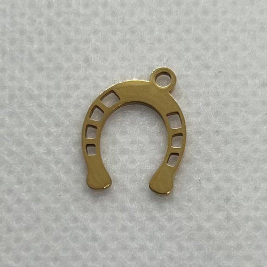 HORSE SHOE CHARM