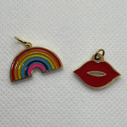 RAINBOW + LIPS CHARM