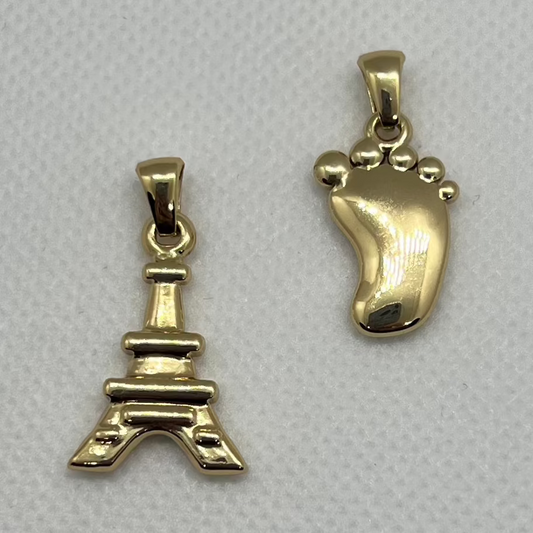 EIFFEL TOWER + FOOT CHARM